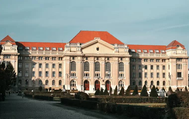 Cas client Média Plus Communication